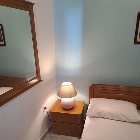 Nafpaktos Old Town Apartment Bagian luar foto
